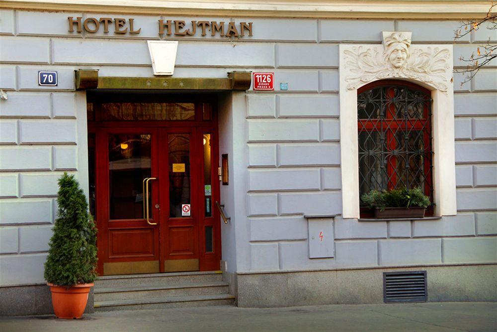 פראג Hotel Hejtman מראה חיצוני תמונה